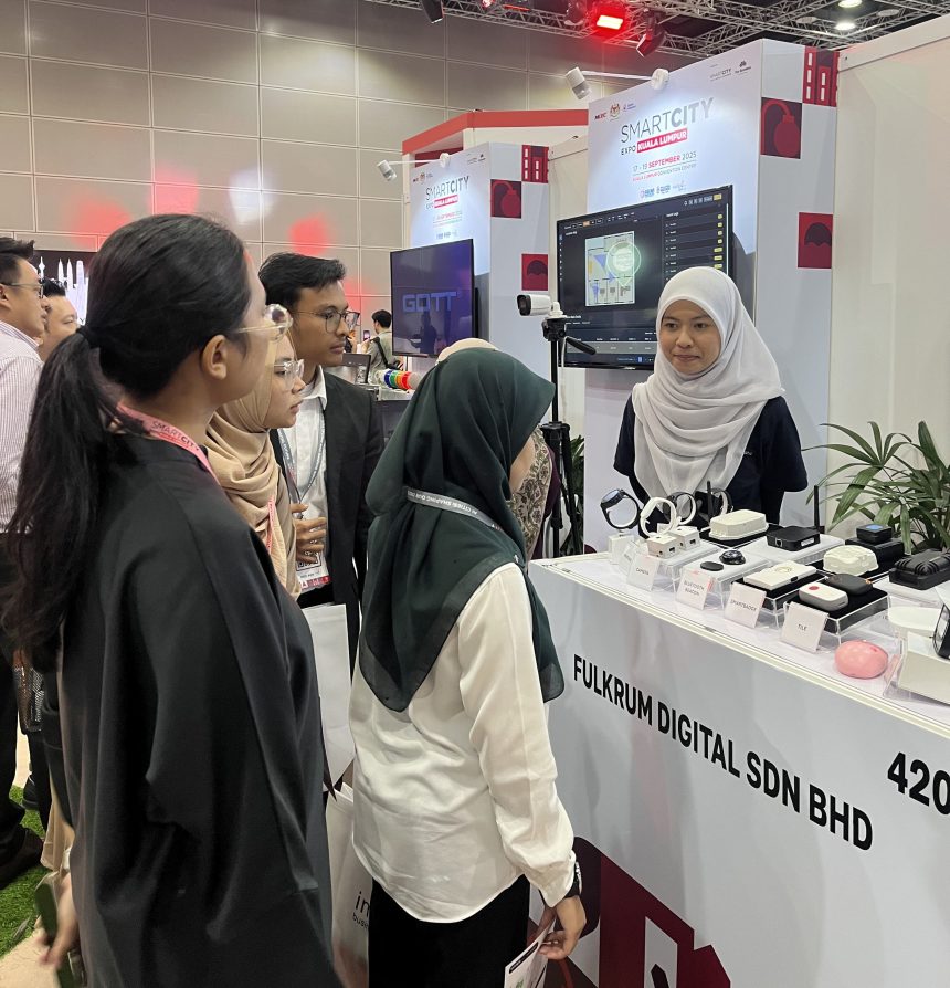 IMG_8743 (1) Building Smarter, Connected Communities – Fulkrum at Smart City Expo 2025